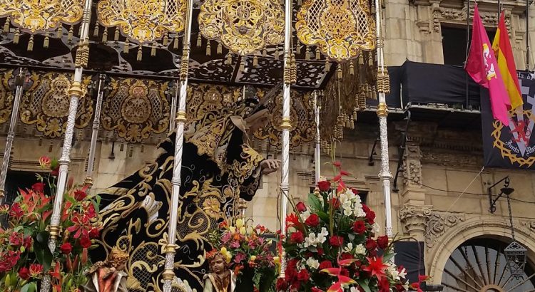 Guía completa del programa de procesiones, cofradías y turismo para no perderse nada en la Semana Santa de León 2019