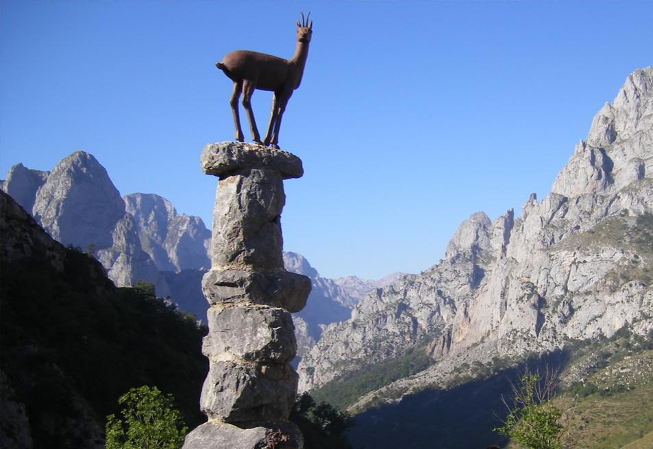 Paisaje de los Picos de Europa, una de las maravillas naturales para descubrir en el puente de diciembre en León