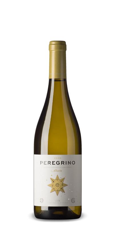 Botella de vino Peregrino Albarín de Bodegas Gordonzello, premiado en los Premios Mezquita y Bacchus.